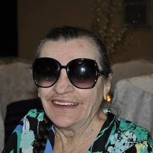 Meet your Posher, Gennette